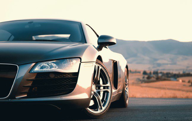 A close up of the front end of an audi r 8